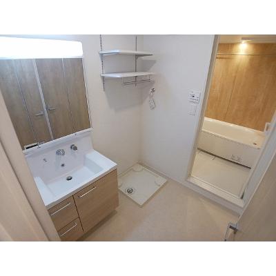 アプローズ 102【管理NO：1-028035901-01020】 ★家具家電は申し込み後に搬入します★ ★2026年11月中旬入居可能★の物件写真6