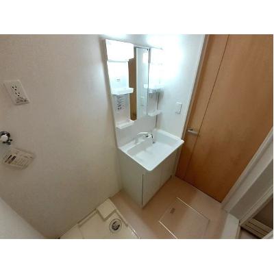 サンデリアーナⅢ　Ｂ 201【管理NO：1-021729602-02010】 ★家具家電は申し込み後に搬入します★の物件写真6