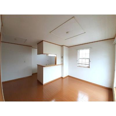 クレストール葛原 201【管理NO：1-012762201-02010】 ★家具家電は申し込み後に搬入します★ ★2026年12月上旬入居可能★の物件写真2