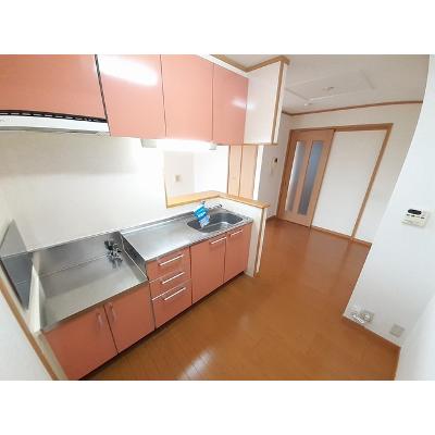 クレストール葛原 201【管理NO：1-012762201-02010】 ★家具家電は申し込み後に搬入します★ ★2026年12月上旬入居可能★の物件写真3