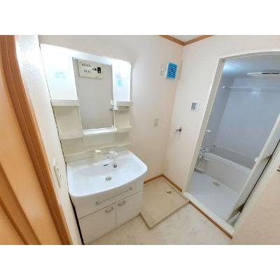 クレストール葛原 201【管理NO：1-012762201-02010】 ★家具家電は申し込み後に搬入します★ ★2026年12月上旬入居可能★の物件写真6