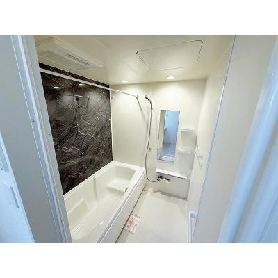 ラナンキュラス　Ⅱ 203【管理NO：1-026663502-02030】 ★家具家電は申し込み後に搬入します★の物件写真4