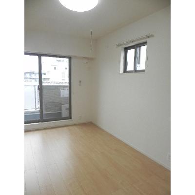 オルム・アルページュⅡ 302【管理NO：1-023253701-03020】 ★家具家電は申し込み後に搬入します★ ★2026年11月中旬入居可能★の物件写真2