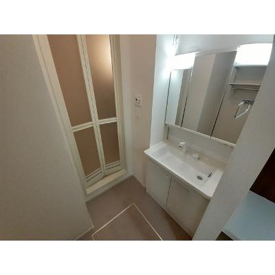 スカイ　フラワー 105【管理NO：1-027480001-01050】 ★家具家電は申し込み後に搬入します★の物件写真6