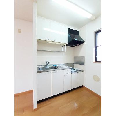 パストラル御幸 201【管理NO：1-013789301-02010】 ★家具家電は申し込み後に搬入します★ ★2026年11月中旬入居可能★の物件写真3
