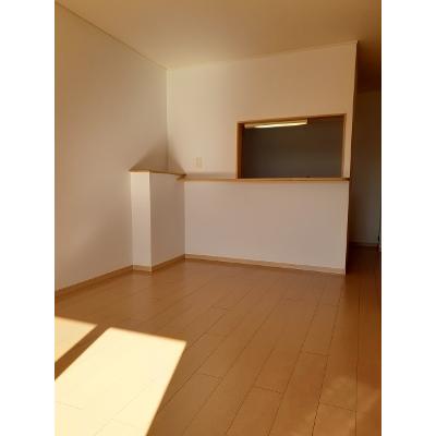 サウスウエー　Ⅱ 201【管理NO：1-015635701-02010】 ★家具家電は申し込み後に搬入します★ ★2026年11月中旬入居可能★の物件写真2