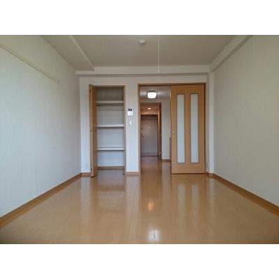 プリメイラ　ヴェラ 203【管理NO：1-014766501-02030】 ★家具家電は申し込み後に搬入します★ ★2026年10月中旬入居可能★の物件写真2