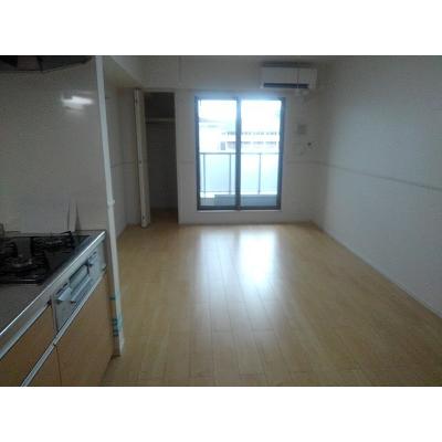 グランクレールＤ 203【管理NO：1-025133404-02030】 ★家具家電は申し込み後に搬入します★ ★2026年10月中旬入居可能★の物件写真2