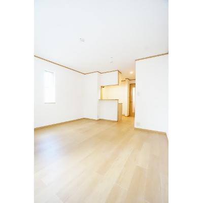 ヴィーゼ 103【管理NO：1-012033801-01030】 ★家具家電は申し込み後に搬入します★ ★2026年11月中旬入居可能★の物件写真2