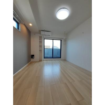 ユイ　テラス 301【管理NO：1-026661201-03010】 ★家具家電は申し込み後に搬入します★ ★2026年10月中旬入居可能★の物件写真2