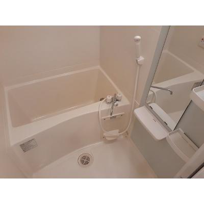 ラヴィアンローズ 102【管理NO：1-014700401-01020】 ★家具家電は申し込み後に搬入します★ ★2026年11月中旬入居可能★の物件写真4