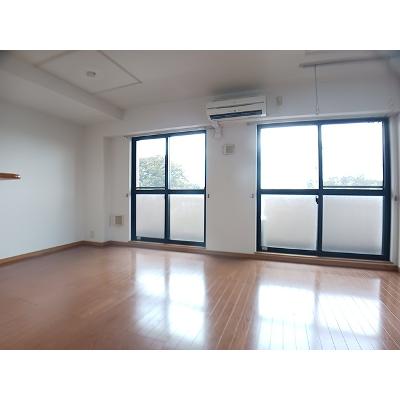 アーバンヒルズ 307【管理NO：1-014387501-03070】 ★家具家電は申し込み後に搬入します★ ★2026年10月下旬入居可能★の物件写真2
