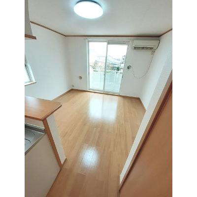 デフィーＯＯＧＩ 201【管理NO：1-012025301-02010】 ★家具家電は申し込み後に搬入します★ ★2026年10月下旬入居可能★の物件写真2