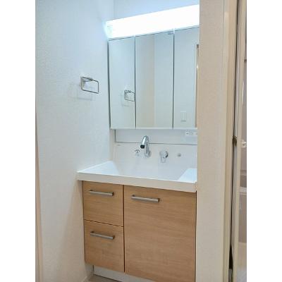 マドベーゼ 203【管理NO：1-027390601-02030】 ★家具家電は申し込み後に搬入します★ ★2026年11月中旬入居可能★の物件写真6