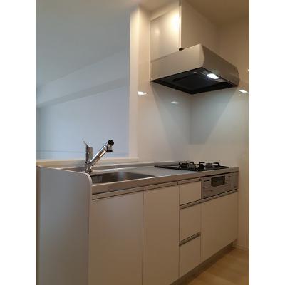 apartment 〒108-0075　東京都港区港南２丁目16-1