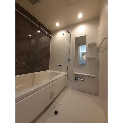 apartment 〒108-0075　東京都港区港南２丁目16-1