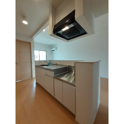 apartment 〒108-0075　東京都港区港南２丁目16-1
