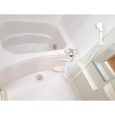 ストーンウェルⅠ 102【管理NO：1-012474001-01020】 ★家具家電は申し込み後に搬入します★ ★2026年11月中旬入居可能★の物件写真4