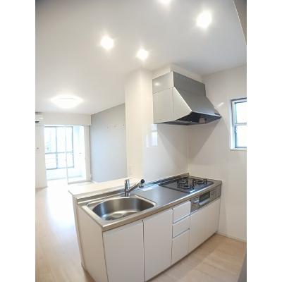 アンジュ・エール　Ⅱ 201【管理NO：1-025066402-02010】 ★家具家電は申し込み後に搬入します★ ★2026年10月下旬入居可能★の物件写真3
