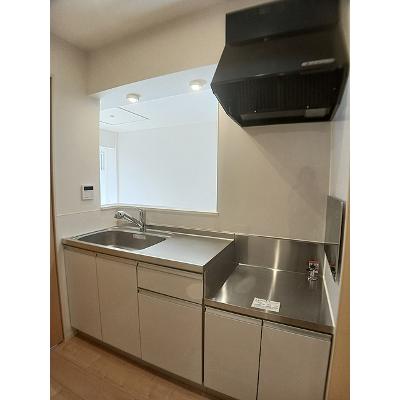 プリムラ 103【管理NO：1-023128701-01030】 ★家具家電は申し込み後に搬入します★ ★2026年10月中旬入居可能★の物件写真3