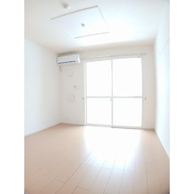 ヌーベルオーブ 102【管理NO：1-018135001-01020】 ★家具家電は申し込み後に搬入します★ ★2026年12月中旬入居可能★の物件写真2