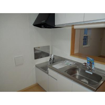 アグレアーブル 102【管理NO：1-016534901-01020】 ★家具家電は申し込み後に搬入します★ ★2026年11月中旬入居可能★の物件写真3