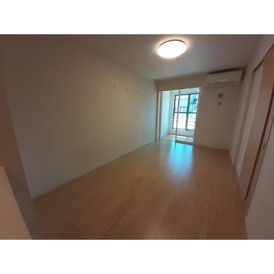 ジェントリー　シーズンⅢ 103【管理NO：1-024855501-01030】 ★家具家電は申し込み後に搬入します★ ★2026年11月中旬入居可能★の物件写真2