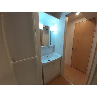 ジェントリー　シーズンⅢ 103【管理NO：1-024855501-01030】 ★家具家電は申し込み後に搬入します★ ★2026年11月中旬入居可能★の物件写真6