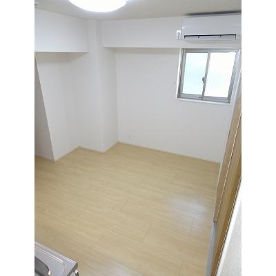 ペニー　レイン 504【管理NO：1-023085201-05040】 ★家具家電は申し込み後に搬入します★ ★2026年11月中旬入居可能★の物件写真2