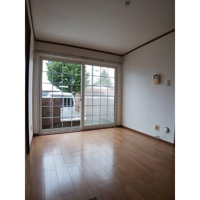 ヌゥベル　アンリ 102【管理NO：1-011220601-01020】 ★家具家電は申し込み後に搬入します★ ★2026年11月中旬入居可能★の物件写真2
