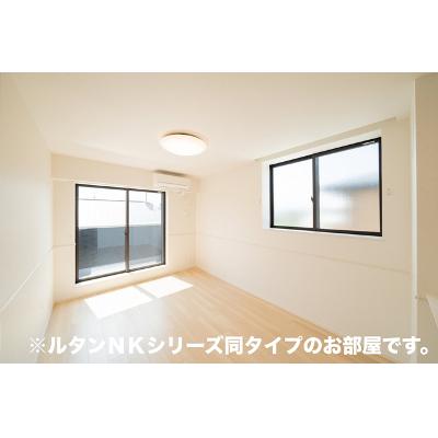 ピノ　マリ－ナ 205【管理NO：1-028754001-02040】 ★家具家電は申し込み後に搬入します★ ★2027年02月上旬入居可能★の物件写真2