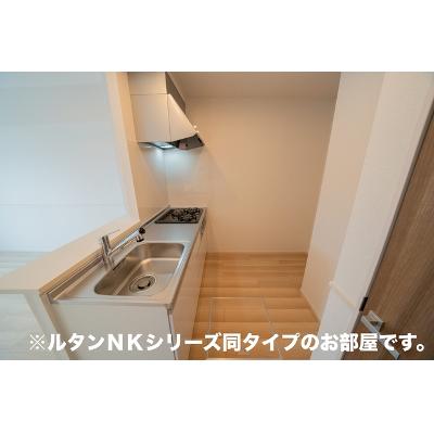 ピノ　マリ－ナ 103【管理NO：1-028754001-01030】 ★家具家電は申し込み後に搬入します★ ★2027年02月上旬入居可能★の物件写真3