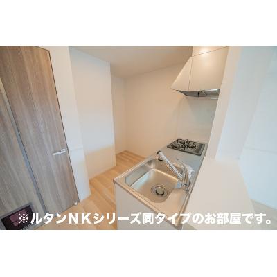 ピノ　マリ－ナ 102【管理NO：1-028754001-01020】 ★家具家電は申し込み後に搬入します★ ★2027年02月上旬入居可能★の物件写真3