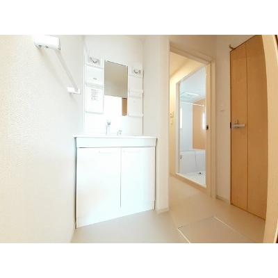 ラ・ルーチェⅡ 202【管理NO：1-021919402-02020】 ★家具家電は申し込み後に搬入します★ ★2026年10月下旬入居可能★の物件写真6