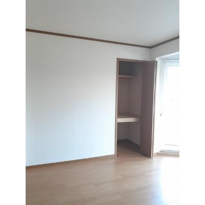 ラヴニールⅠ 101【管理NO：1-010780001-01010】 ★家具家電は申し込み後に搬入します★ ★2026年11月上旬入居可能★の物件写真2