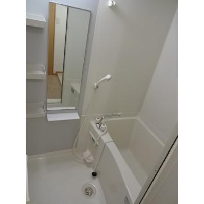 カレント加茂川 202【管理NO：1-012498201-02020】 ★家具家電は申し込み後に搬入します★ ★2026年11月上旬入居可能★の物件写真4