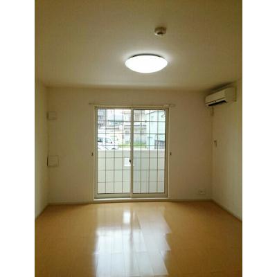 エスタシオン 102【管理NO：1-017688801-01020】 ★家具家電は申し込み後に搬入します★ ★2026年11月中旬入居可能★の物件写真2