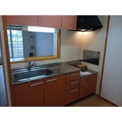 サンシャイン　ヴィラ 201【管理NO：1-013421501-02010】 ★家具家電は申し込み後に搬入します★ ★2026年11月中旬入居可能★の物件写真3