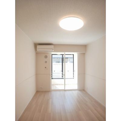 モイルミール 103【管理NO：1-026676501-01030】 ★家具家電は申し込み後に搬入します★ ★2026年11月中旬入居可能★の物件写真2