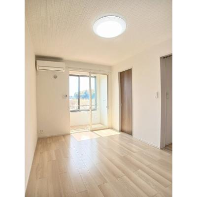Ｊ－シャモニー　スロープ　Ⅰ 101【管理NO：1-027237601-01010】 ★家具家電は申し込み後に搬入します★ ★2026年11月下旬入居可能★の物件写真2