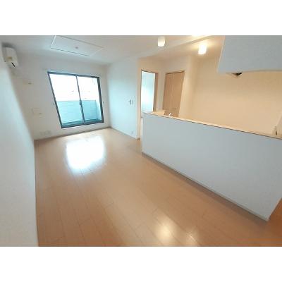 アルモニー　Ⅰ 203【管理NO：1-019283601-02030】 ★家具家電は申し込み後に搬入します★の物件写真2