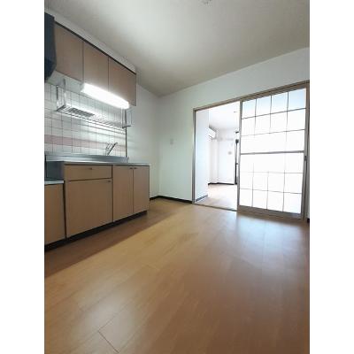ハッピーシャトウⅡ 201【管理NO：1-007435102-02010】 ★家具家電は申し込み後に搬入します★ ★2026年11月中旬入居可能★の物件写真2