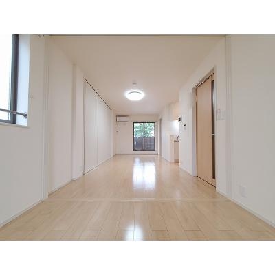クラージュⅡ 201【管理NO：1-021663302-02010】 ★家具家電は申し込み後に搬入します★ ★2026年12月上旬入居可能★の物件写真2