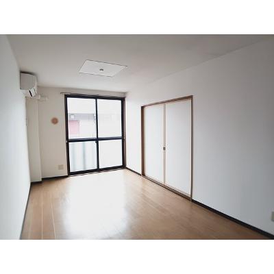 プレスティージ迎山　Ⅰ 201【管理NO：1-007159801-02010】 ★家具家電は申し込み後に搬入します★ ★2026年11月中旬入居可能★の物件写真2
