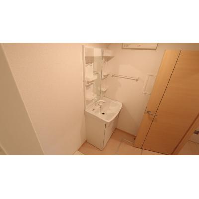 ラフィネ　カトル 201【管理NO：1-015282802-02010】 ★家具家電は申し込み後に搬入します★ ★2026年11月上旬入居可能★の物件写真6