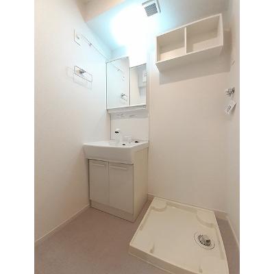 レインボー　グローヴ 103【管理NO：1-026089301-01030】 ★家具家電は申し込み後に搬入します★ ★2026年12月上旬入居可能★の物件写真6