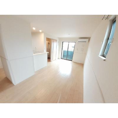 コラードＡ 101【管理NO：1-023895301-01010】 ★家具家電は申し込み後に搬入します★ ★2026年10月下旬入居可能★の物件写真2