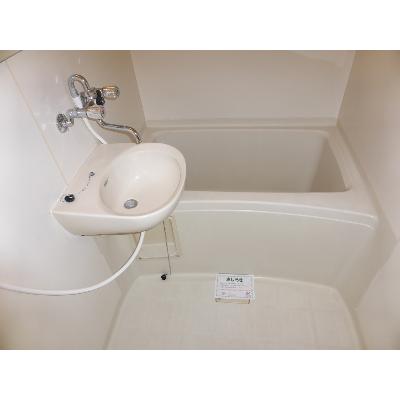 グリーンハイツ 201【管理NO：1-001147001-02010】 ★家具家電は申し込み後に搬入します★ ★2026年11月中旬入居可能★の物件写真4