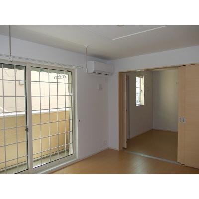 アルベージュ 102【管理NO：1-019543901-01020】 ★家具家電は申し込み後に搬入します★ ★2026年11月中旬入居可能★の物件写真2
