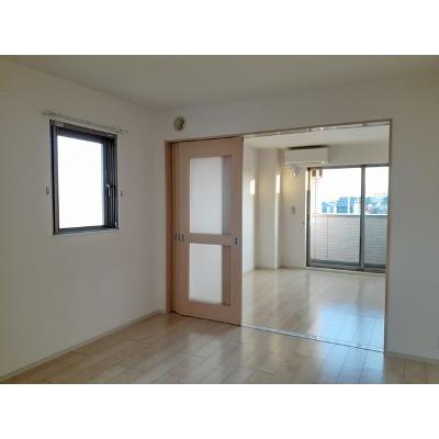 ノイ・グランツ 301【管理NO：1-019456801-03010】 ★家具家電は申し込み後に搬入します★の物件写真2